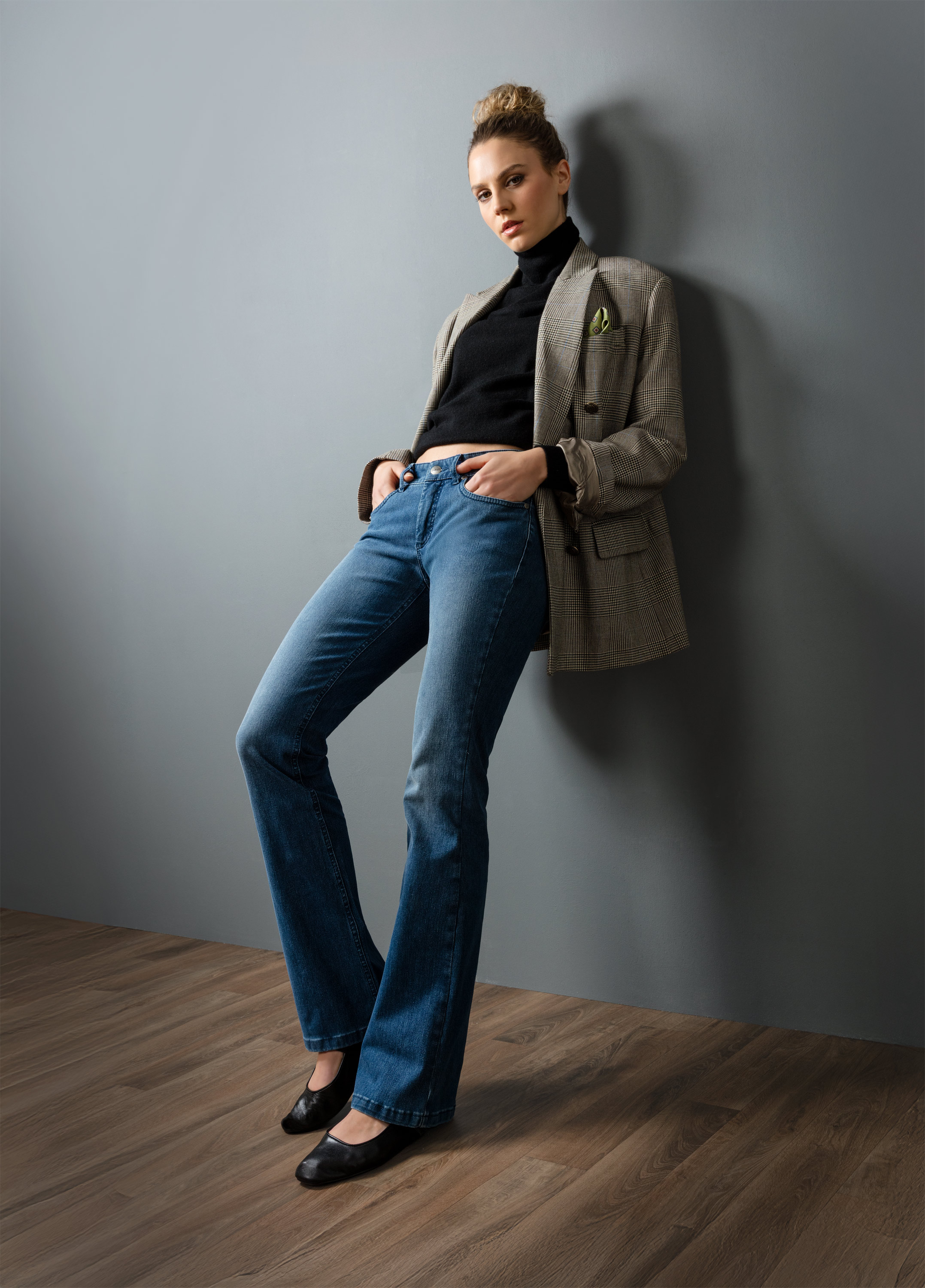 Kim Bellbottom stone blue used 4840 44 32